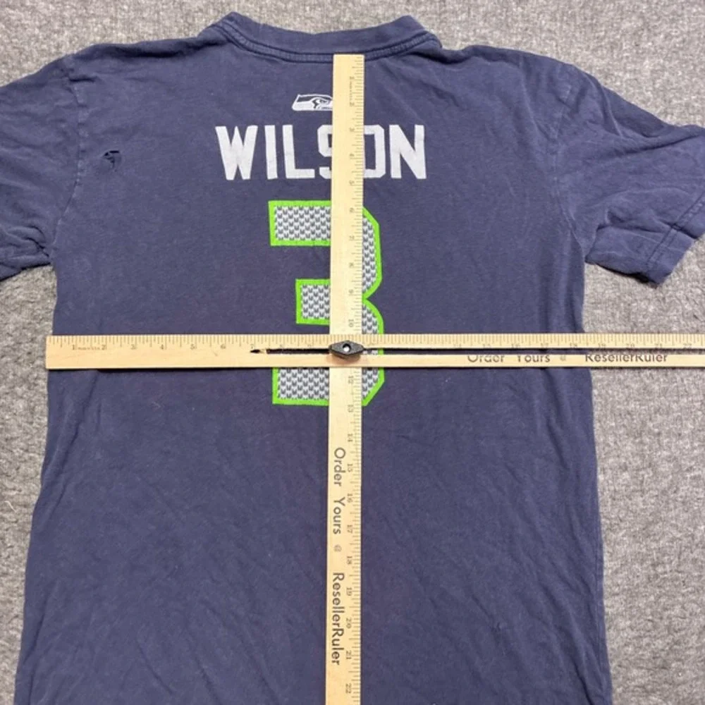 NFL Seattle Seahawks Men Medium‎ Blue Russell Wilson Distressed Shirt Hole
